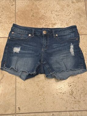Seven 7 Distressed Jean Shorts Women 8 $69!!